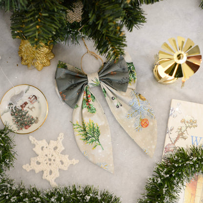 Noeud décoratif - Feuillage hivernal